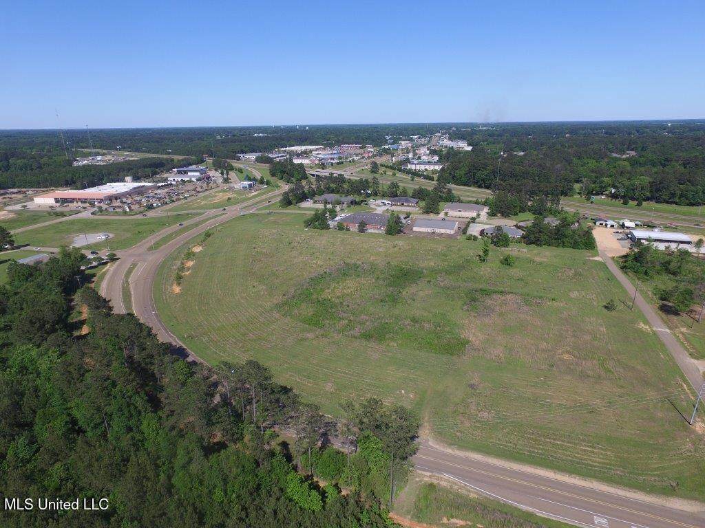1338a Brookway Boulevard - Photo 1