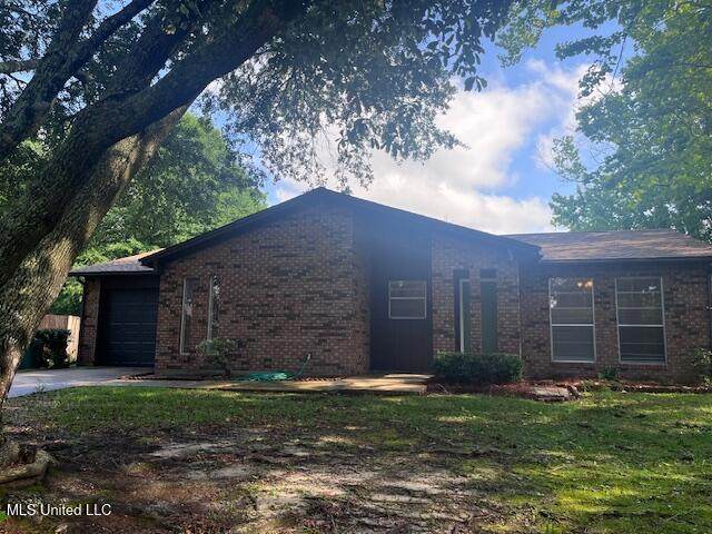 114 Yellowstone Circle - Photo 1