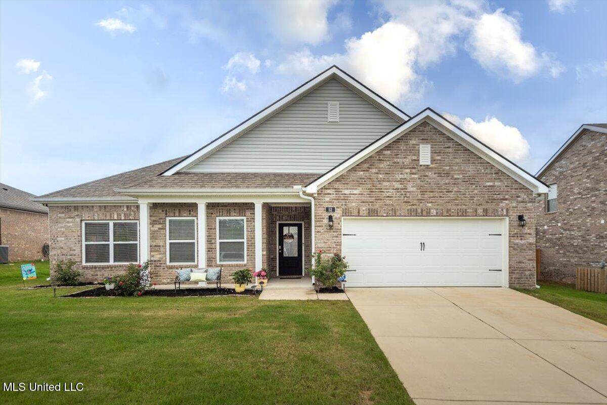 52 Twin Lakes Drive - Photo 1