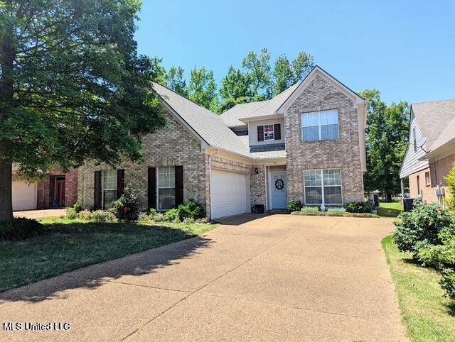 211 Fairway Trace Drive - Photo 1