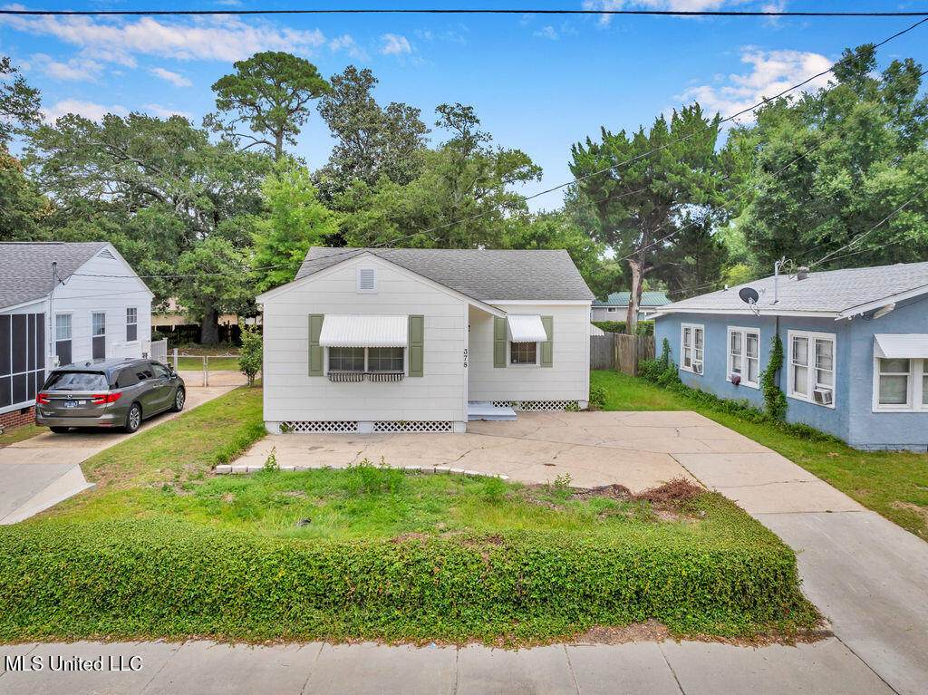 378 Forrest Avenue - Photo 1
