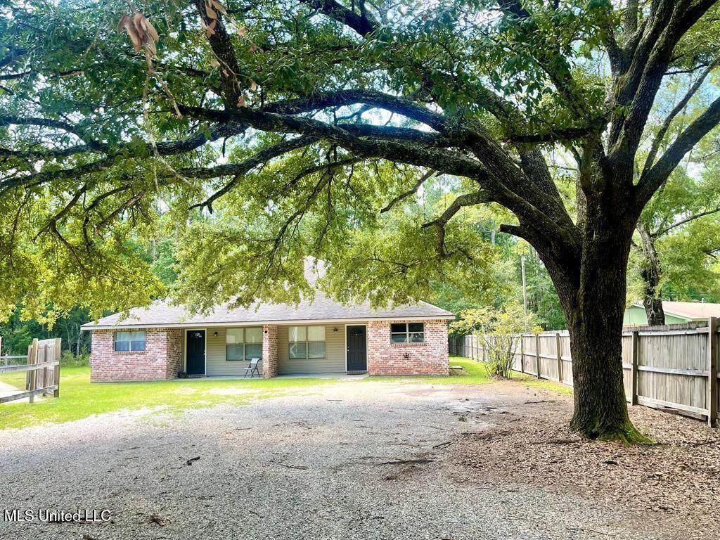 19 Big Spring Road - Photo 1