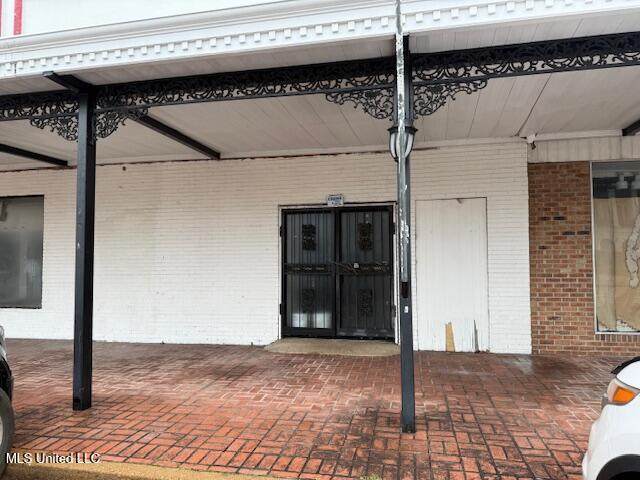 108 College Avenue - Photo 1