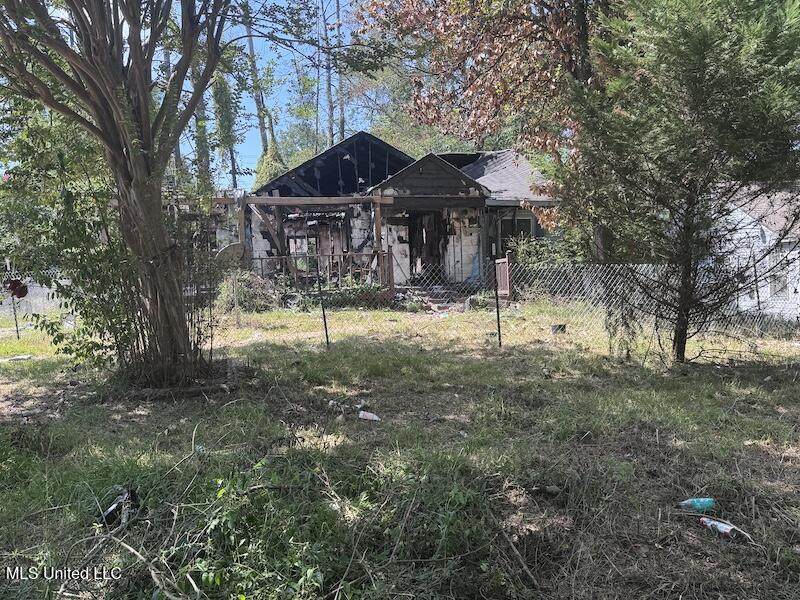 223 Kimbrough Drive - Photo 1