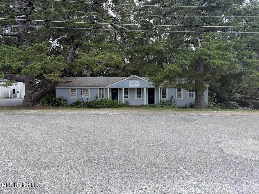 309 3rd Street - Photo 1