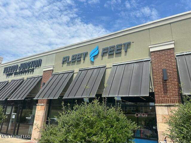 153 Ridge Way - Photo 1