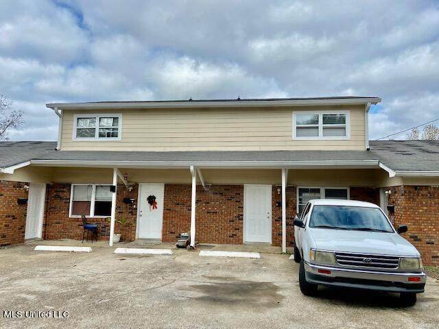 807 Hardy Avenue - Photo 1