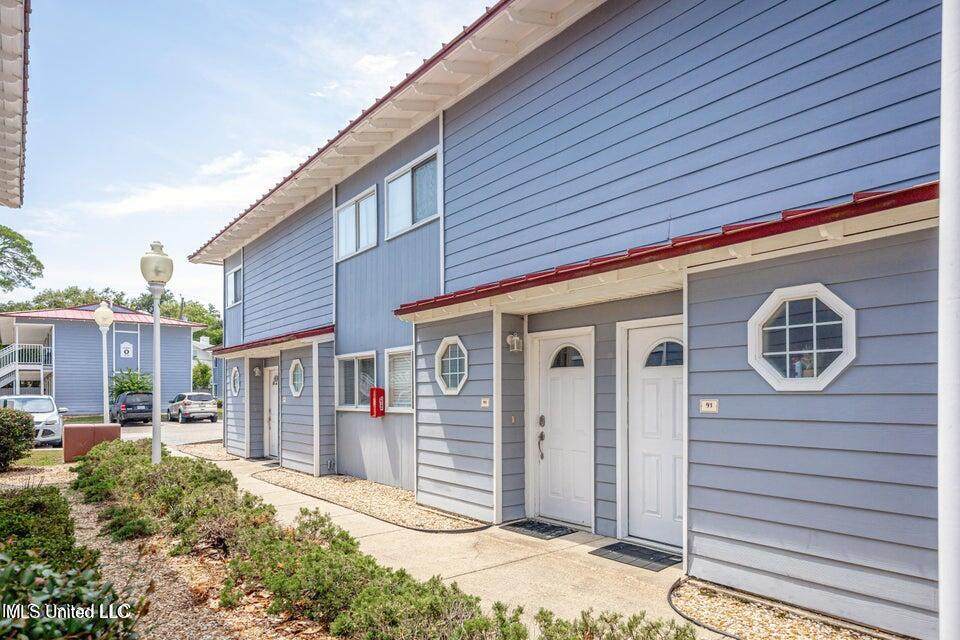 1664 Beach Boulevard - Photo 1