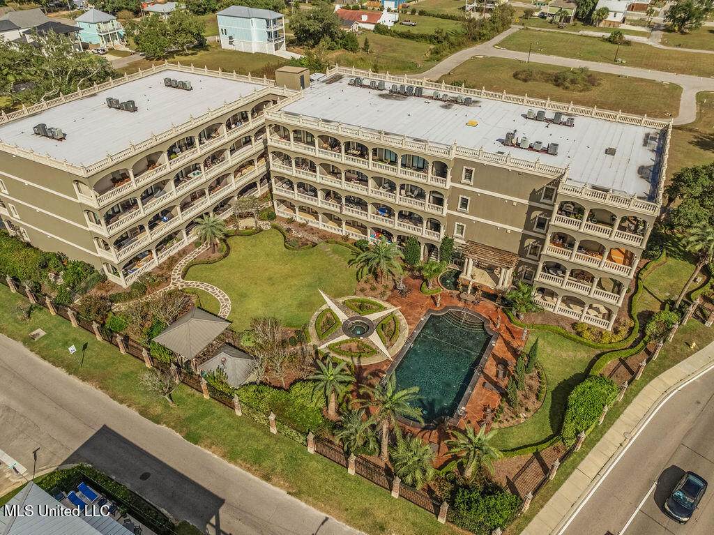 4640 Beach Boulevard - Photo 1