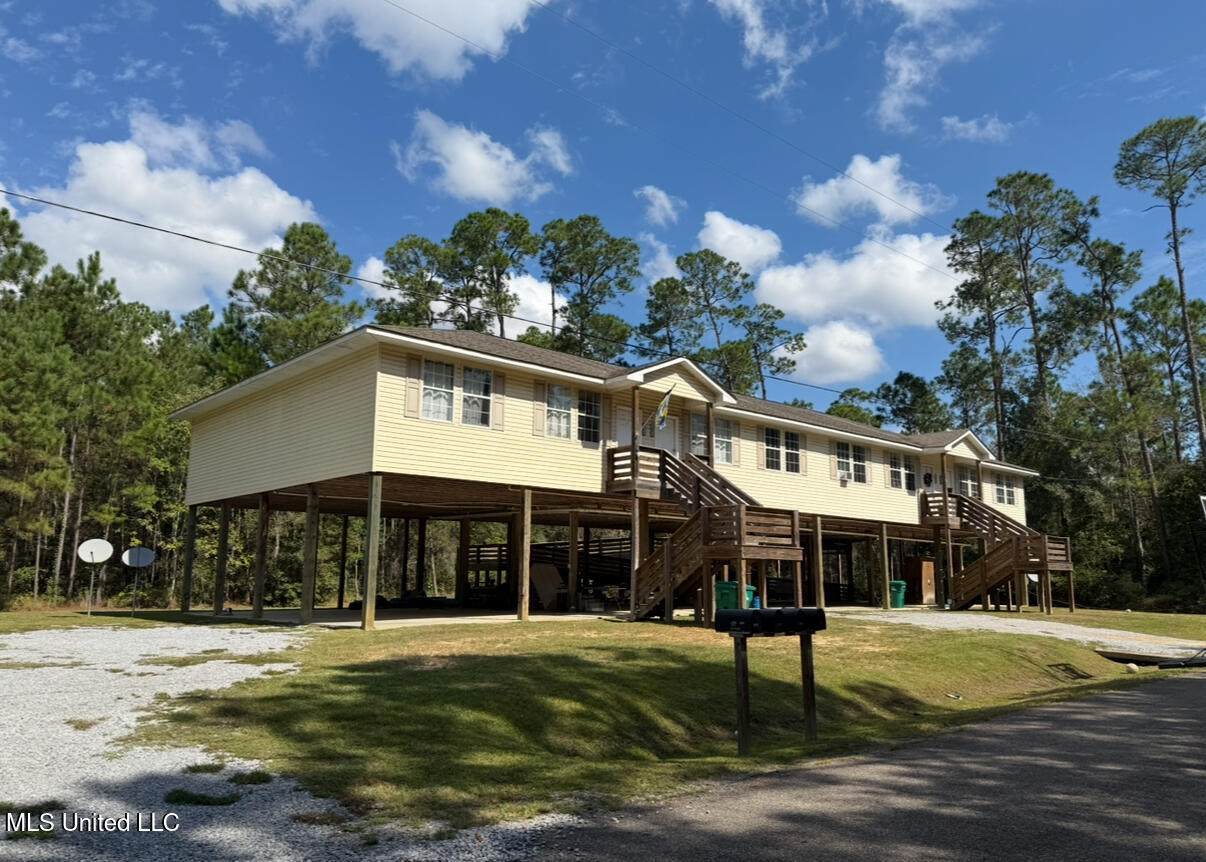 4050 Ninth Street - Photo 1