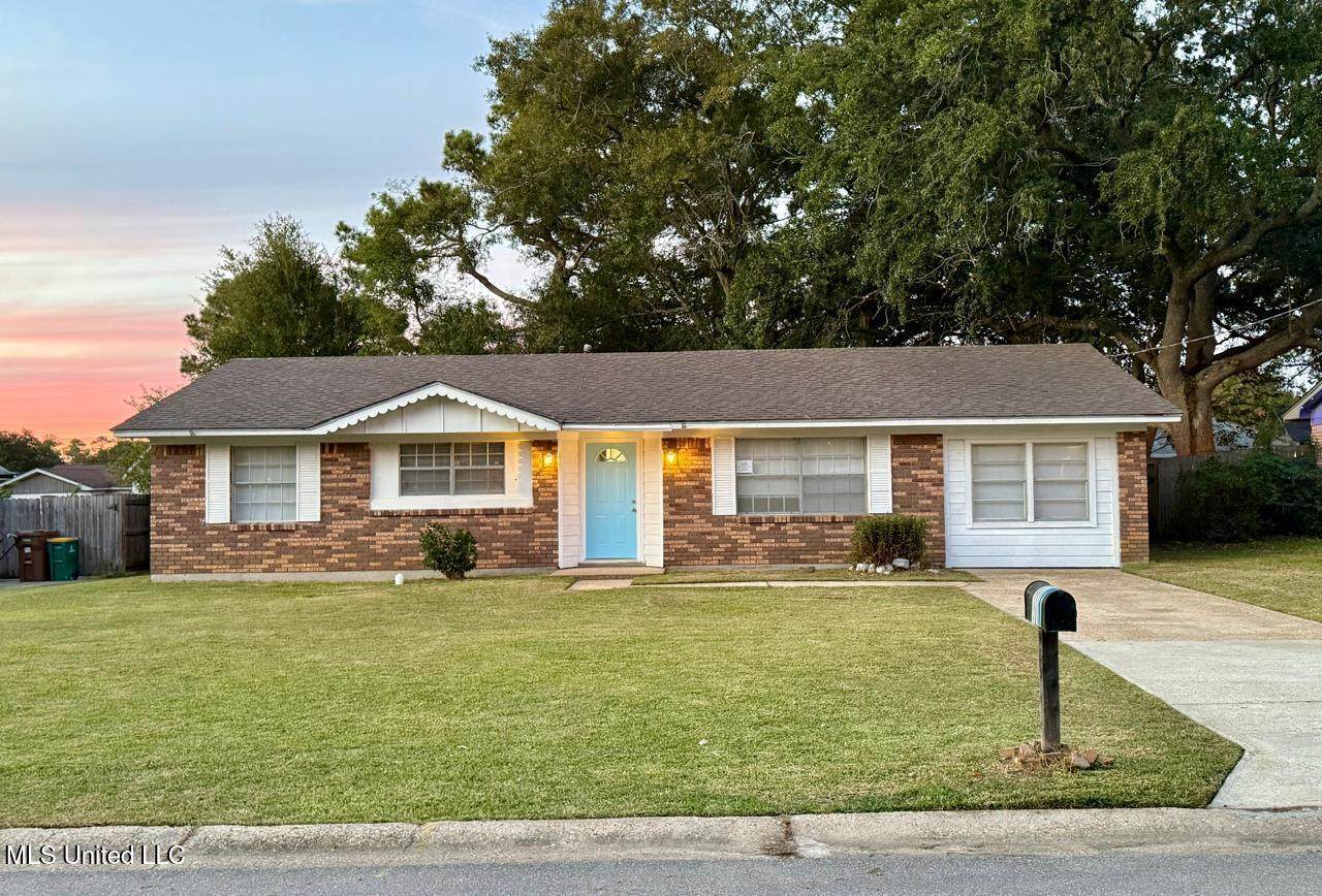 6335 Kimbrough Boulevard - Photo 1