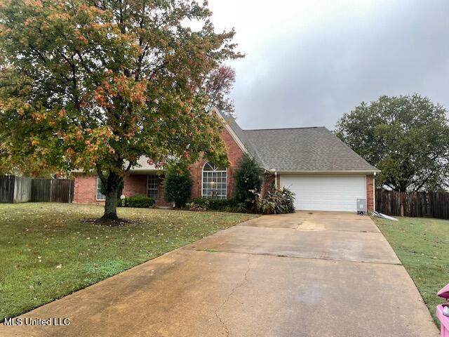 7415 Foxbury Cove - Photo 1