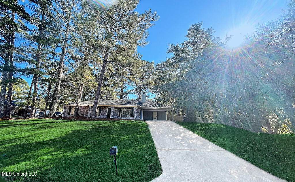 495 Chelsea Drive - Photo 1