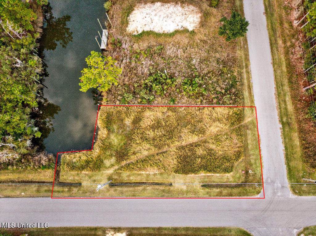 5203 Gulf Street - Photo 1
