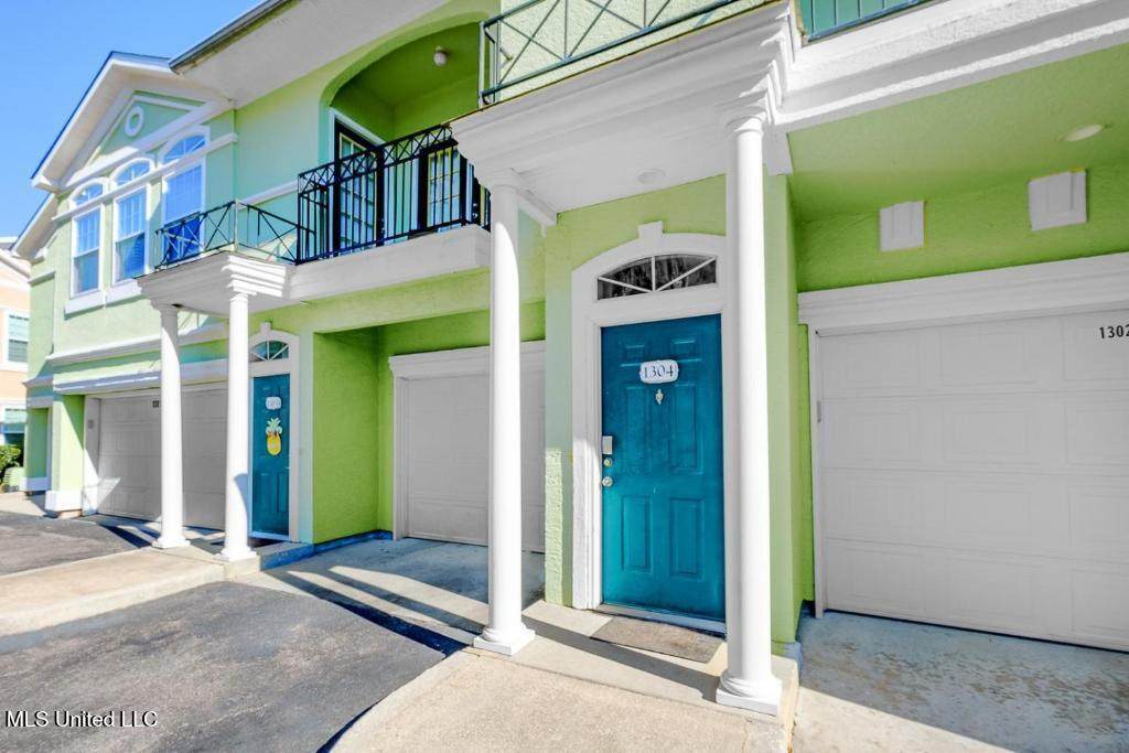 2252 Beach Drive - Photo 1