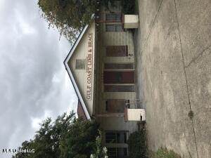 4420 15th Street - Photo 1