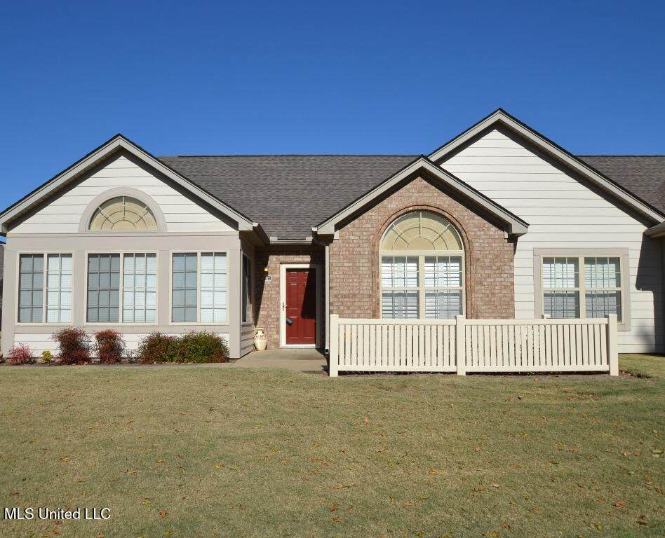 8799 Parkview Oaks Circle - Photo 1