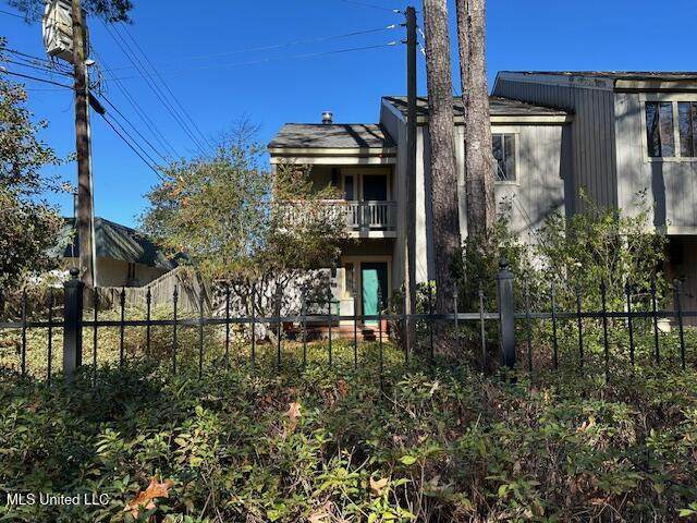 55 Eastbrooke Street - Photo 1