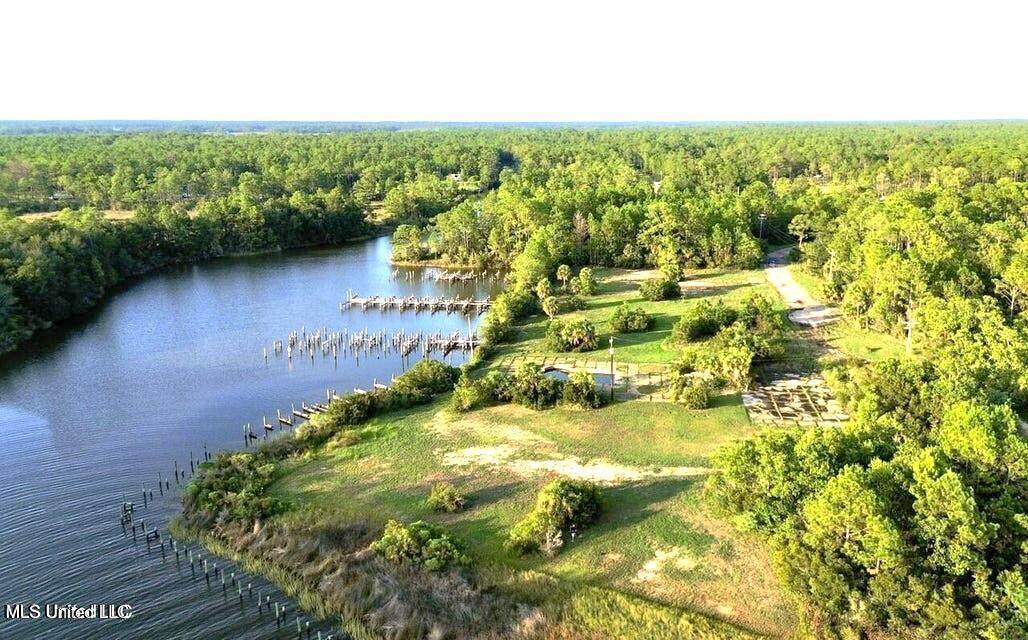 24616 Yacht Club Drive - Photo 1