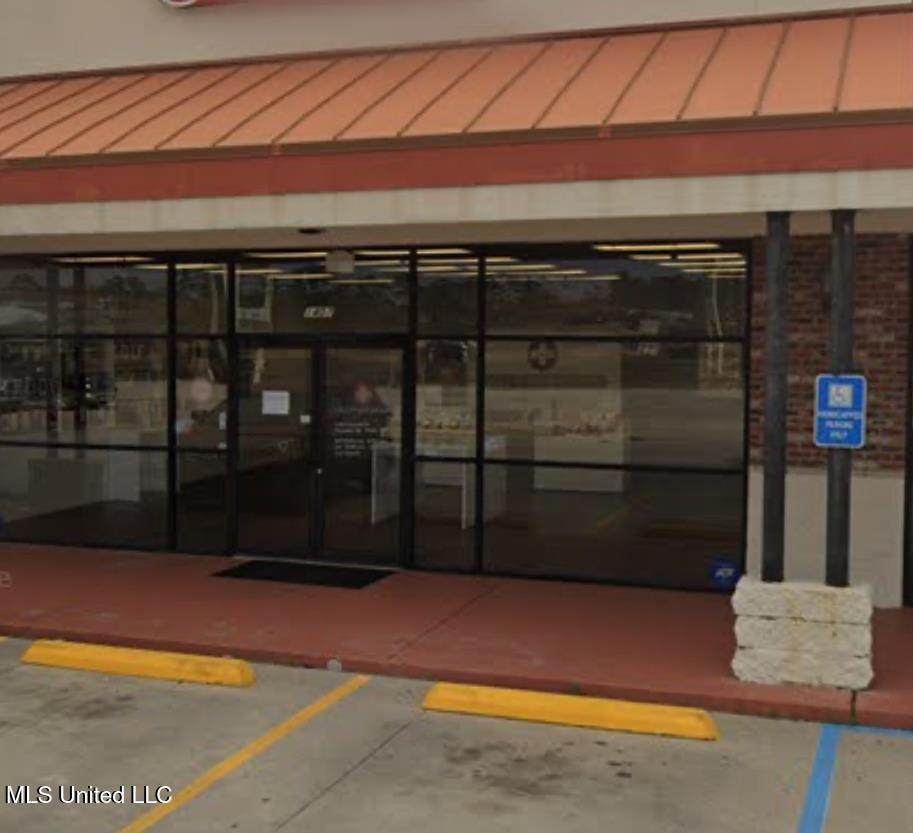 1407 Armand Drive - Photo 1