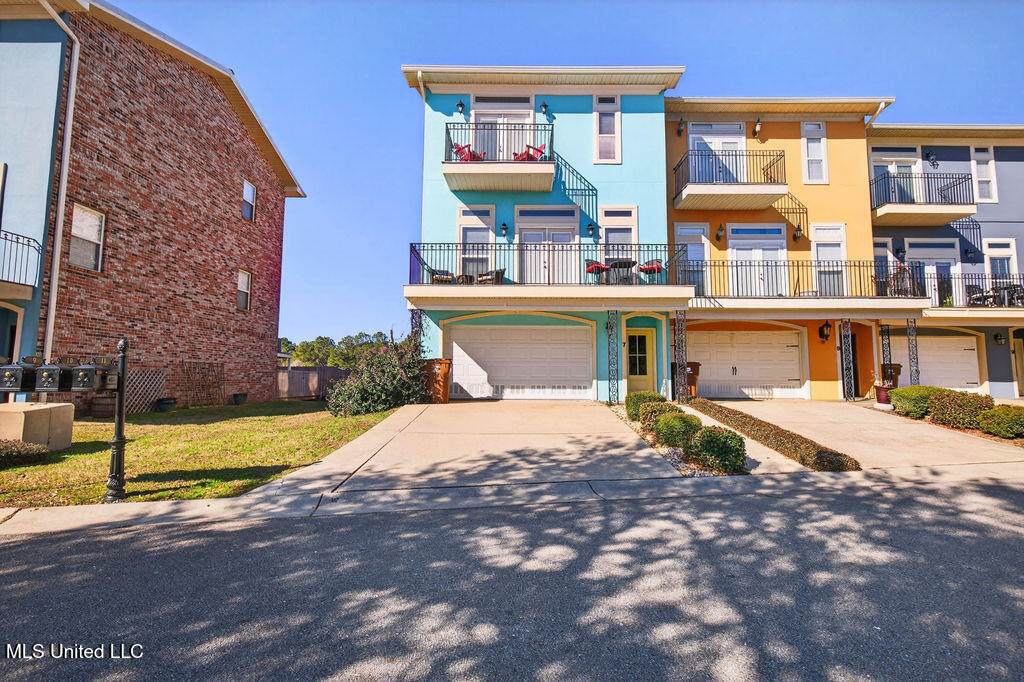 7 Oak Alley Lane - Photo 1