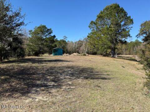 115 Dogwood Drive - Photo 1