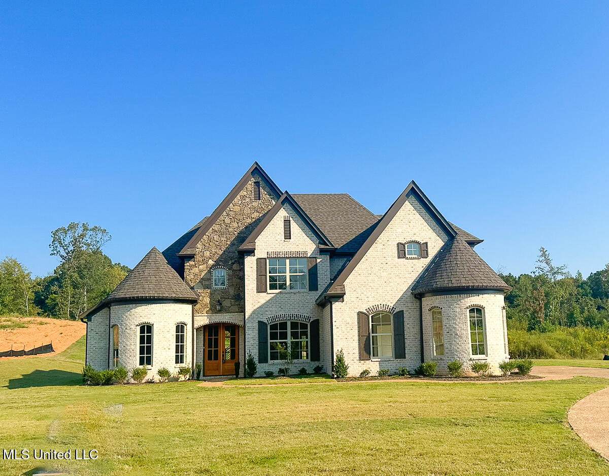 224 Poplar Lane - Photo 1