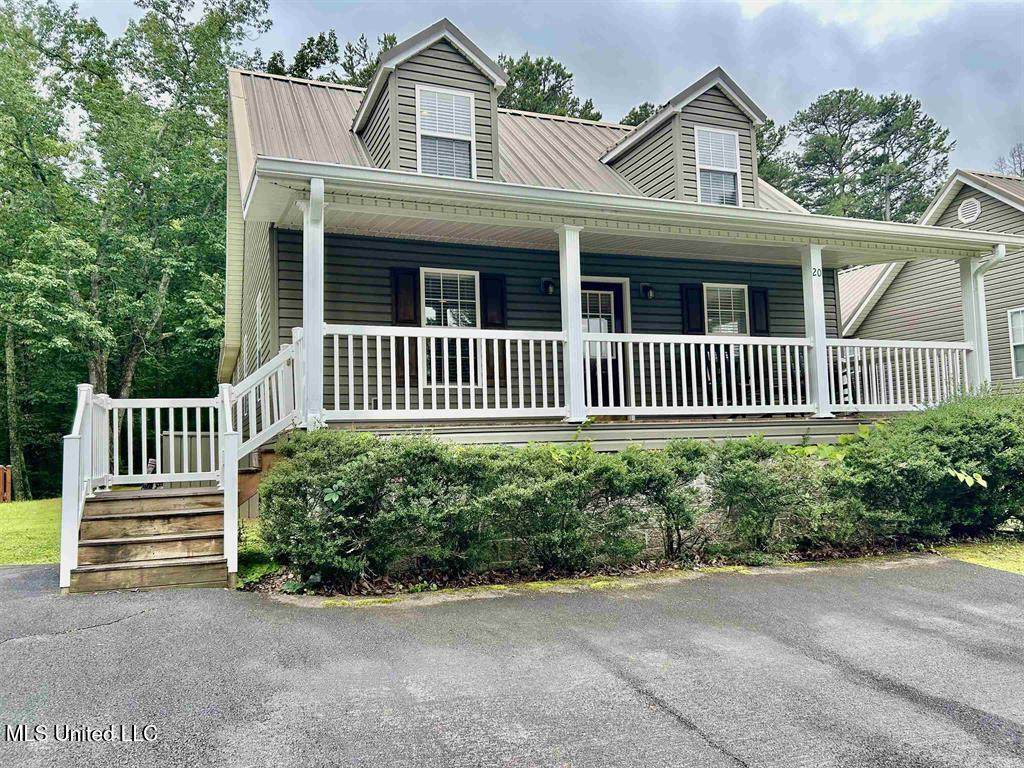 20 Betty Boulevard - Photo 1