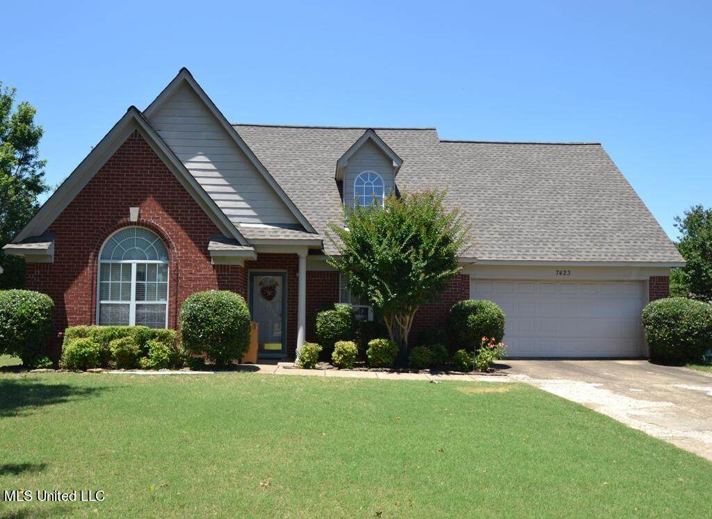 7423 Bridle Cove - Photo 1