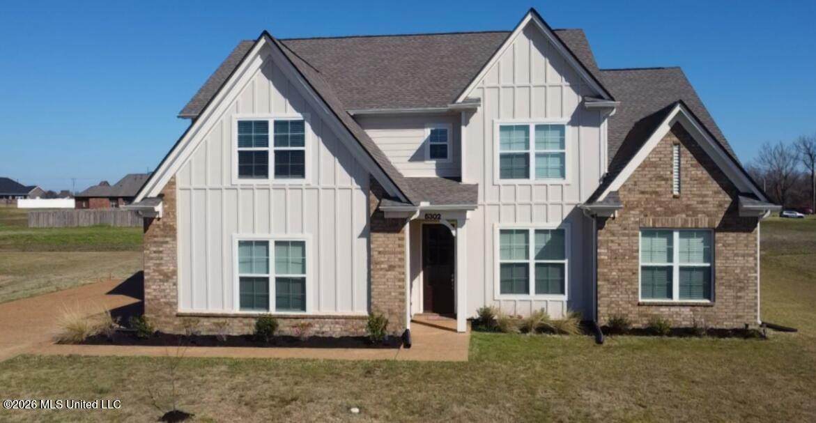 5302 Aylesbury Lane - Photo 1