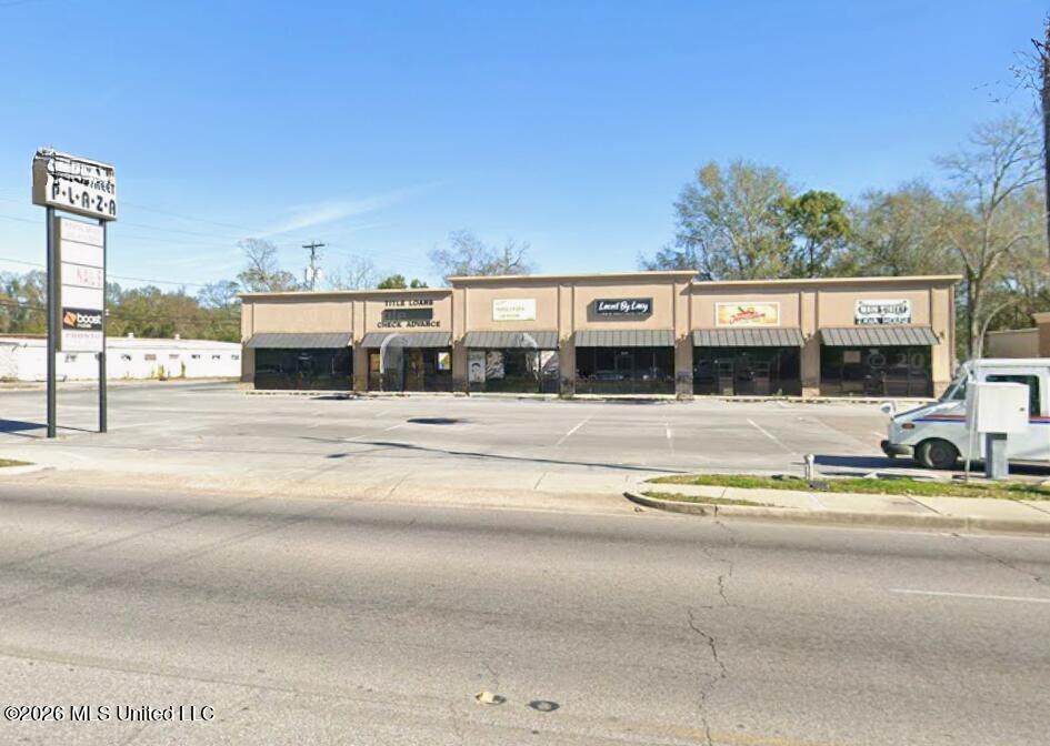 4114 Main Street - Photo 1