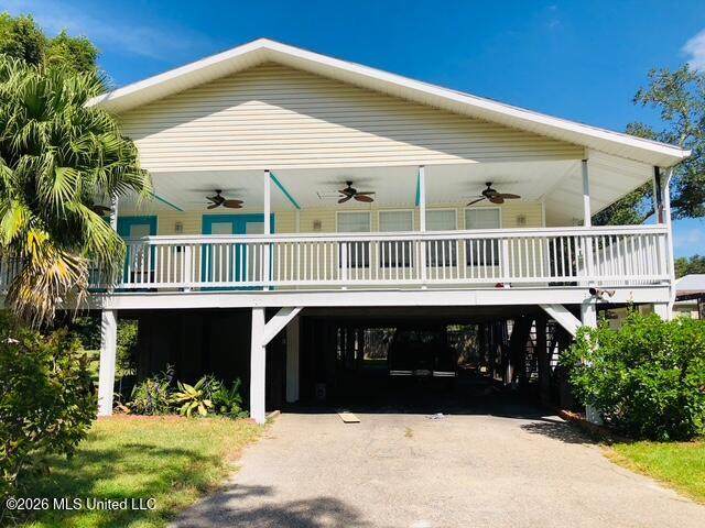 945 Finley Street - Photo 1