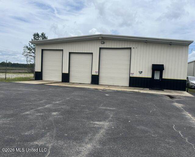 12300 Parkers Creek Road - Photo 1