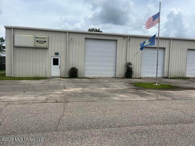 12300 Parkers Creek Road - Photo 1