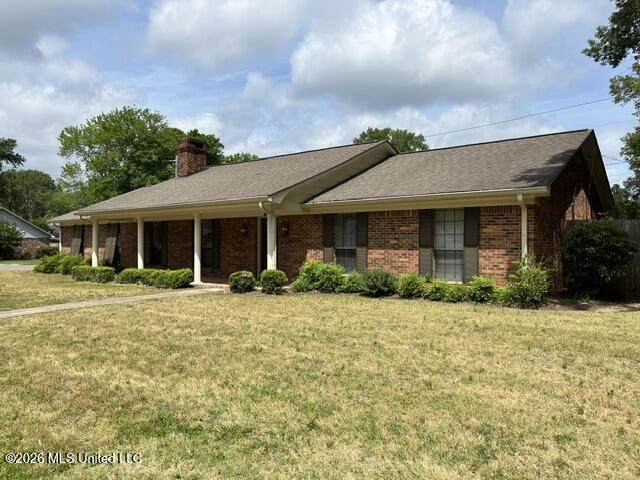304 Shadowood Lane - Photo 1
