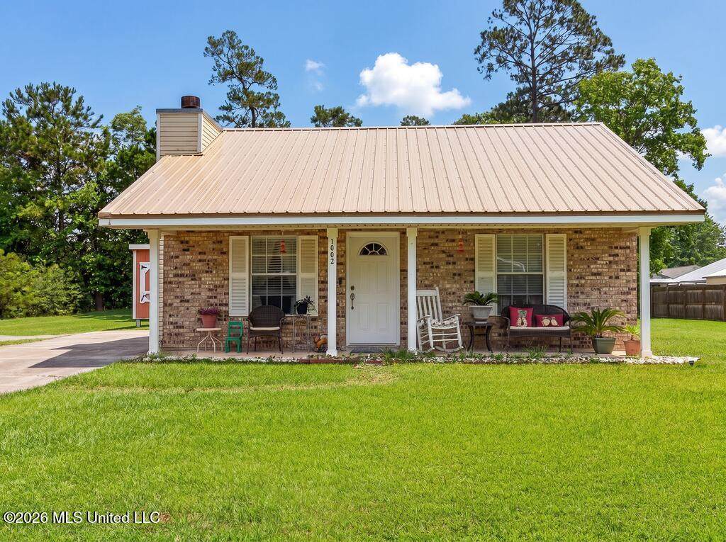 1002 Washington Street - Photo 1