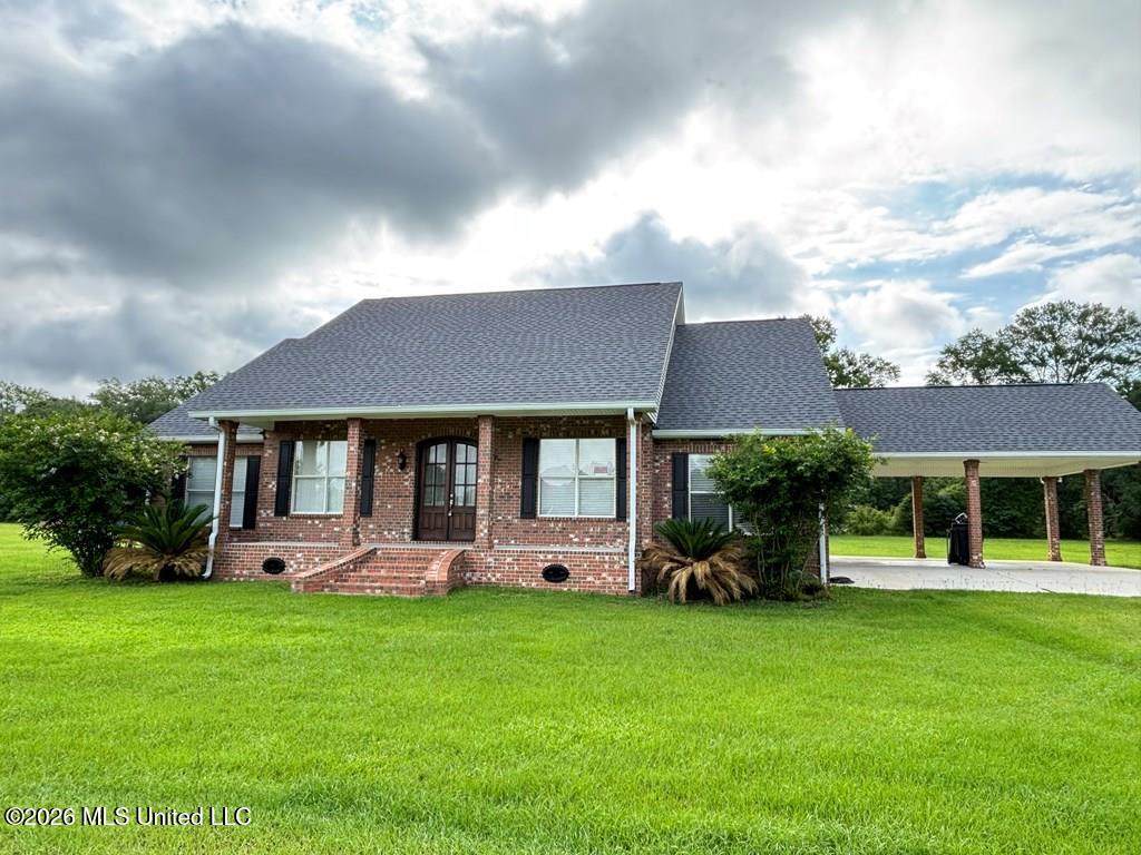 8 Jennie Lane - Photo 1