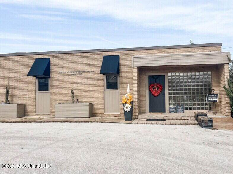 602 Pegram Drive - Photo 1