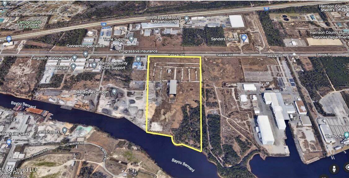 14005 Seaway Road - Photo 1