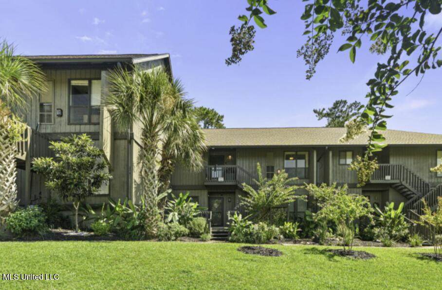 254 Lanai Village - Photo 1