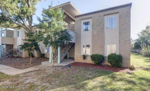 245 Mc Donnell Avenue - Photo 1