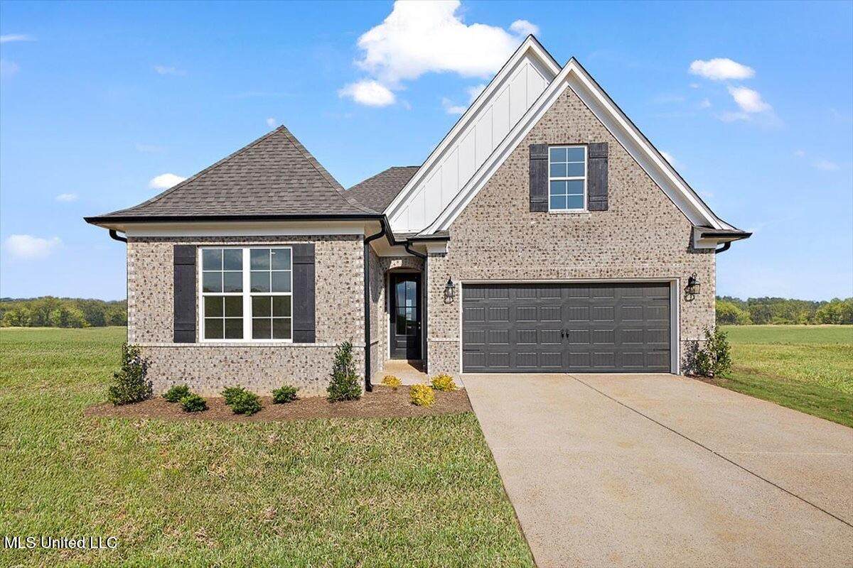 814 Coahoma Court - Photo 1