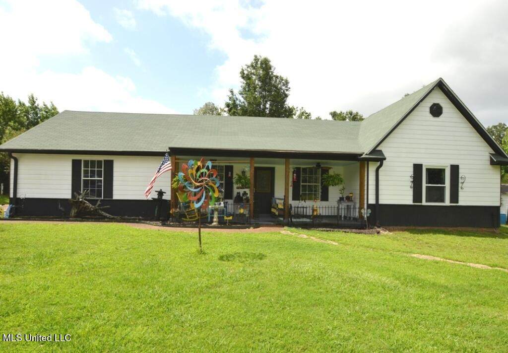 303 Lynett Drive - Photo 1