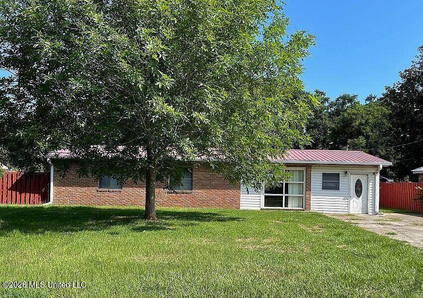 703 Old Pass Road - Photo 1