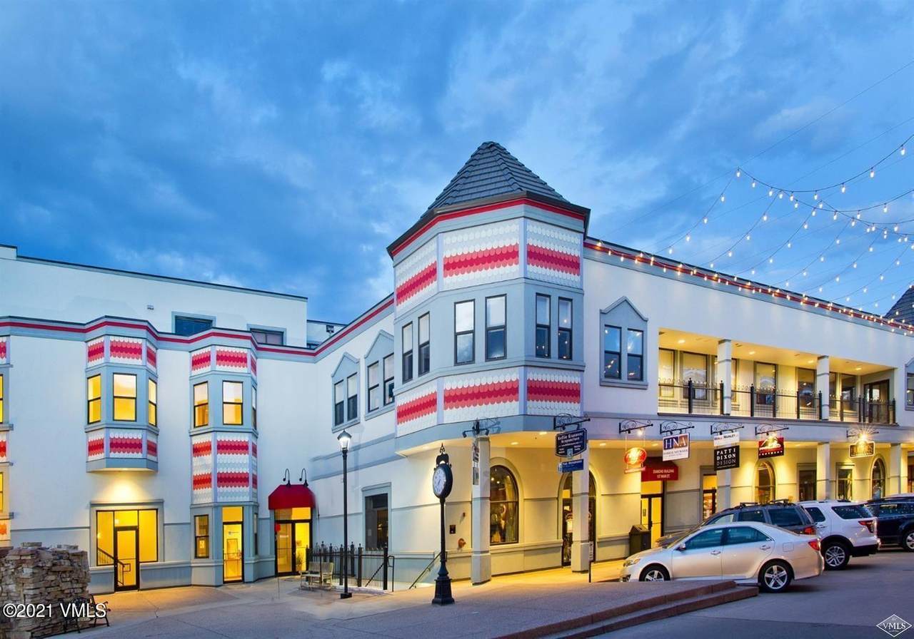 137 Main - Photo 1