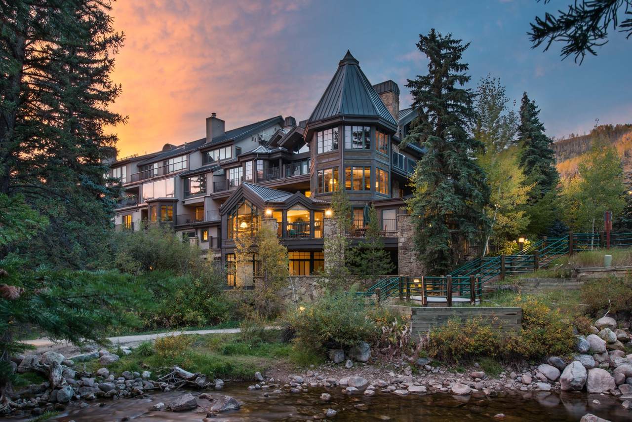 352 Meadow - Photo 1