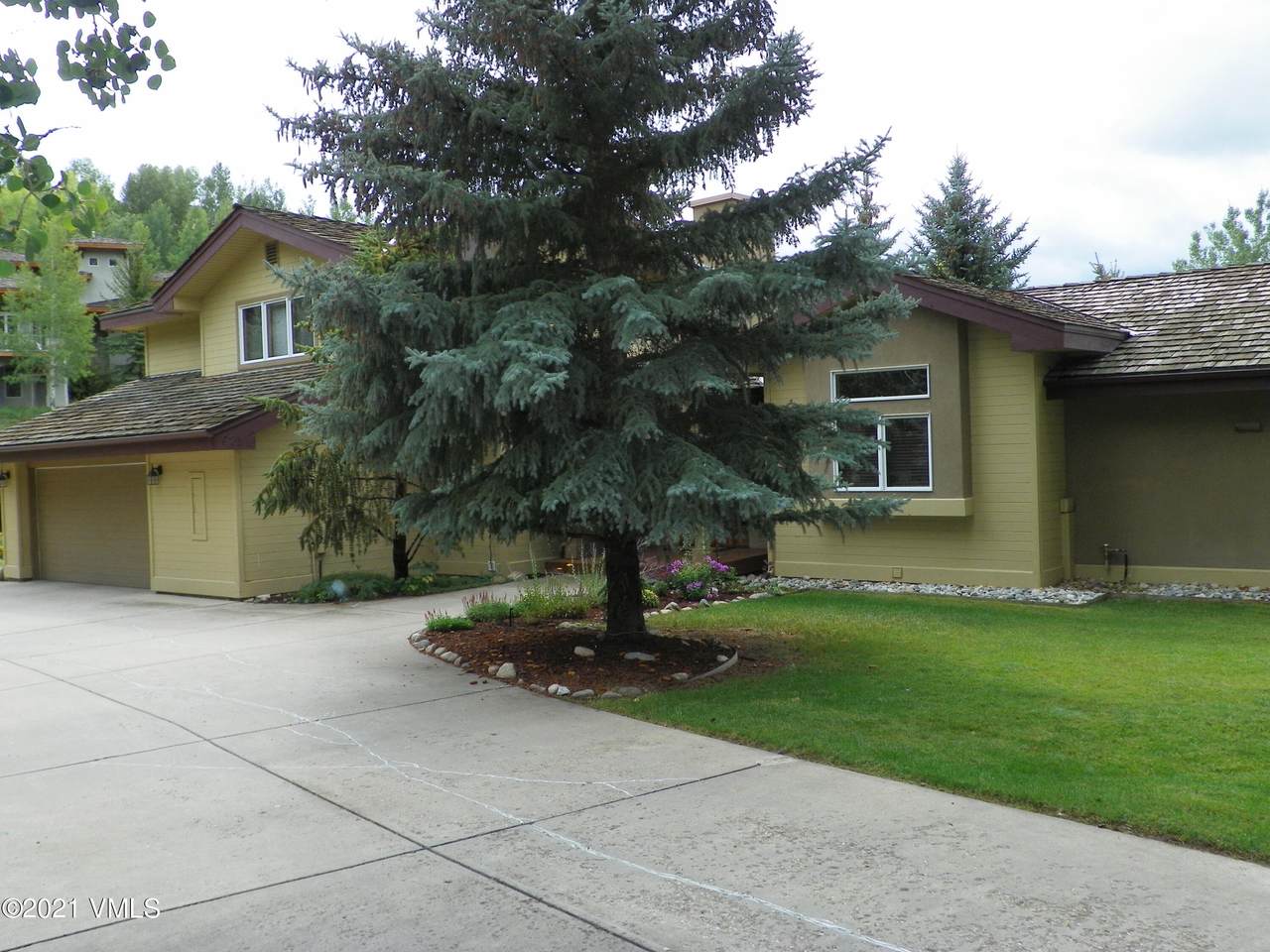 971 Winslow Road - Photo 1