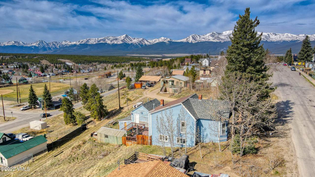 325 7th Street - Photo 1