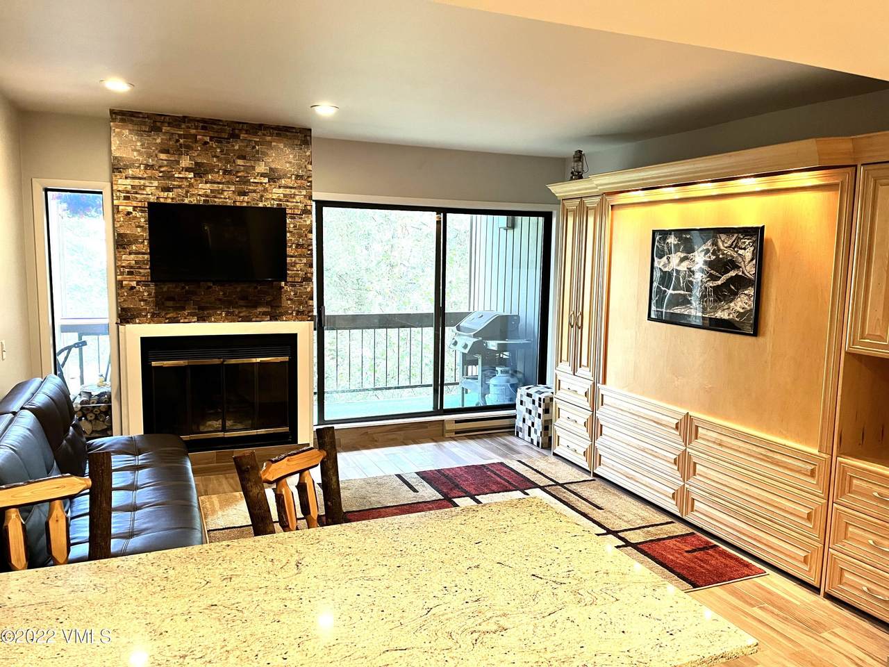 039377 Hwy 6 - Photo 1