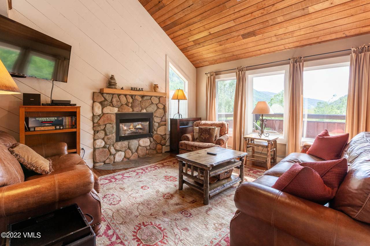 2875 Manns Ranch Road - Photo 1